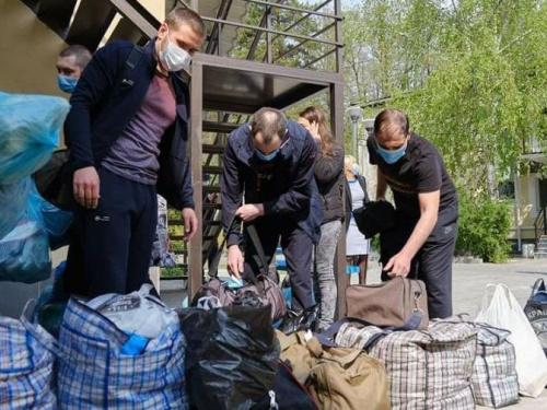 Освобождённые из плена украинцы завершили двухнедельную обсервацию на Донетчине. Какие результаты ПЦР-тестов? (ФОТО)