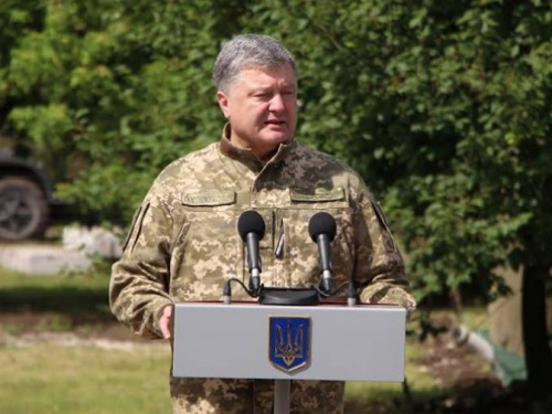 Петр Порошенко пообещал приоритетность в финансировании Донбасса (ФОТО)