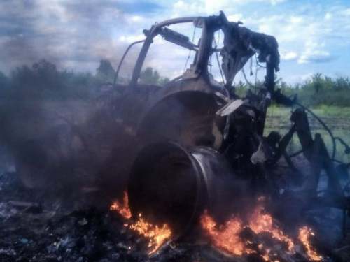 На Донбассе подорвался трактор: двое пострадавших в больнице (ФОТО)