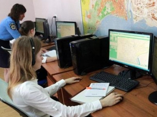 Сегодня в 6 утра в Мариуполе начались перебои в линии связи с полицией «102»