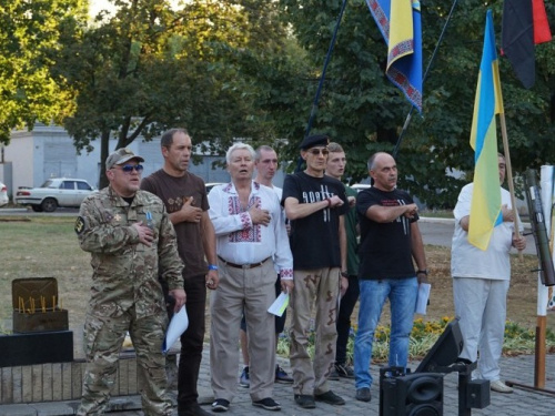 Жители Краматорска провели митинг в память о погибших в Иловайском котле