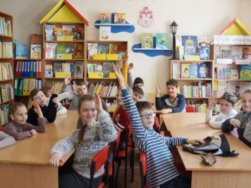 В Мариуполе открылась Донецкая областная детская библиотека (ФОТО)