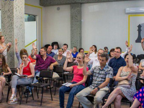 В Мариуполе начала работу «Зеленая Рада»: кто вошел в состав? (ФОТО)
