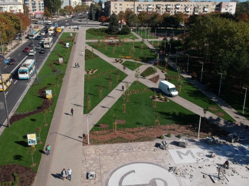 ТОП-новости недели от MRPL.CITY: снежный сентябрь, лайфхаки мариупольских водителей, спасение серфингиста