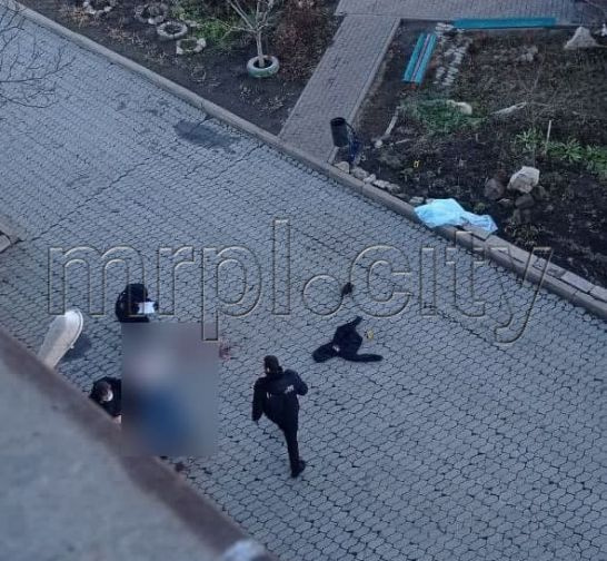 V Mariupole Muzhchina Razbilsya Nasmert Vypav Iz Okna Mnogoetazhki Dopolneno Novosti Mariupolya I Donbassa Mrpl City