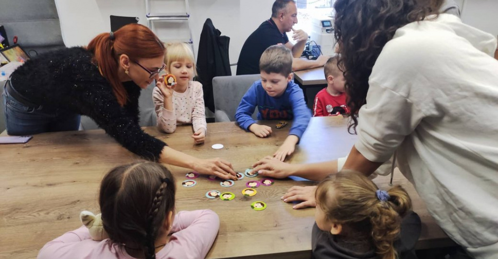 В Дніпрі працює резиденція Little Mariupol, де проводять заняття для дітей-переселенців