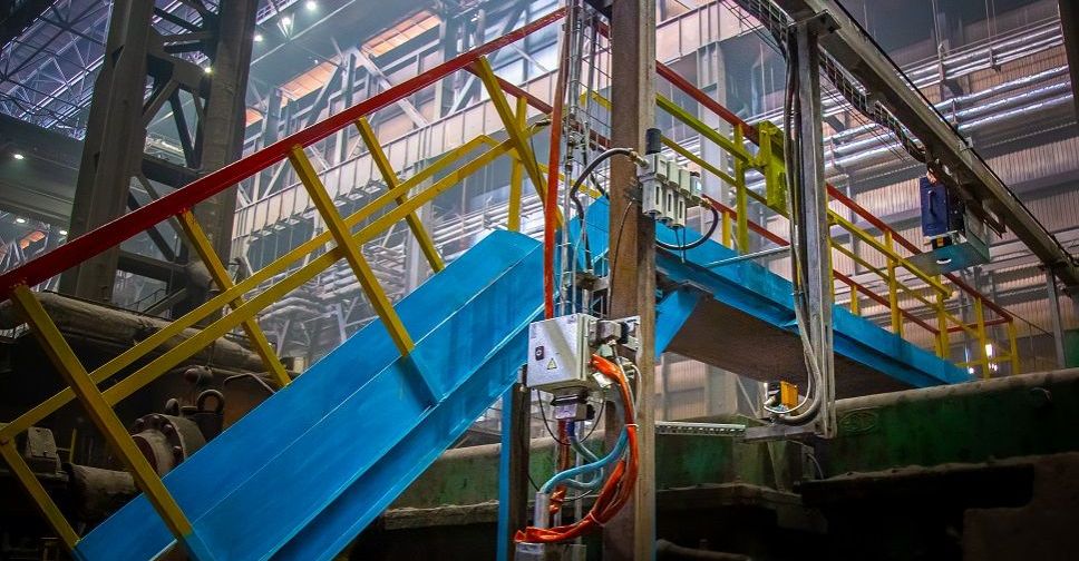 Немецкая точность: длину азовстальских слябов измеряют новым ...