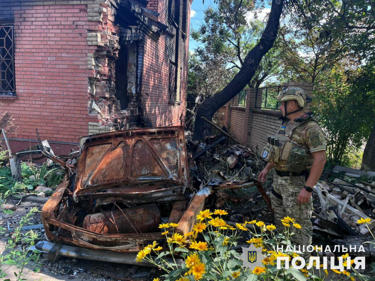 Російські окупанти 14 разів обстріляли територію Донеччини – є поранені (фото)