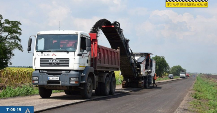 В Запорожской области стартовал ремонт дороги на Мариуполь