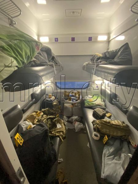 В поезде, следующем из Донетчины в столицу Украины, стреляли военные (ДОПОЛНЕНО)