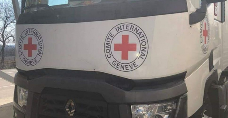 На оккупированный Донбасс отправились грузовики с гуманитарной помощью (ФОТО)