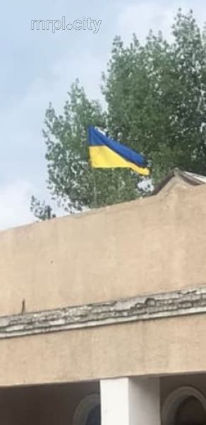 Финал операции ВСУ на Донбассе. Видео из поселка, возвращенного под флаг Украины (ФОТО+ВИДЕО)