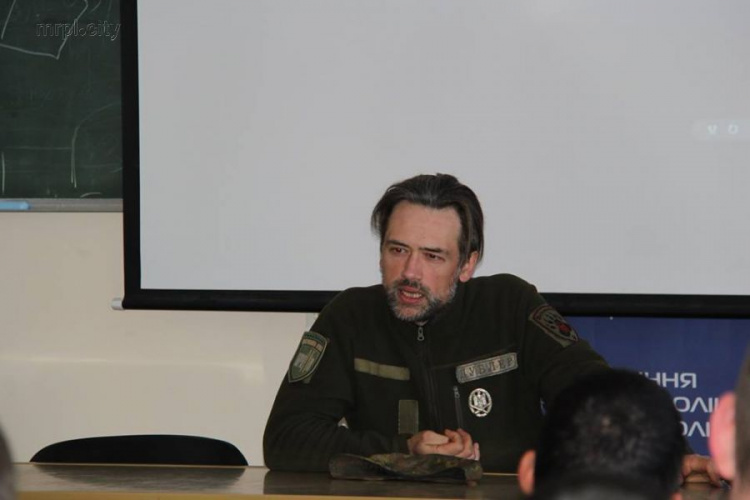 В полиции Мариуполя оказался известный российский актер, воевавший в Украине (ФОТО)