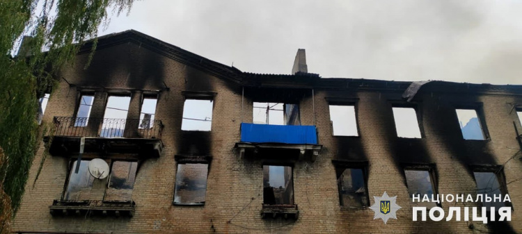 Окупанти залишають жителів Донеччини без даху над головою: що зруйнували за добу (ФОТО)