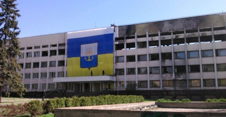 Без утепления и витражей. Бойченко - о восстановлении горсовета в Мариуполе