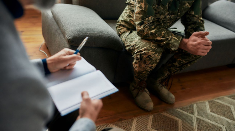 В Україні запустили сайт психологічної допомоги для військових, ветеранів та їхніх родин