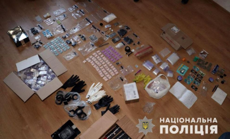 Мариупольцы открыли «наркомагазин» в Telegram с полумиллионным оборотом (ФОТО)
