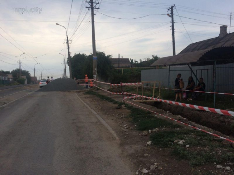 В Мариуполе ремонт магистральных водоводов завершат до конца октября (ФОТО)