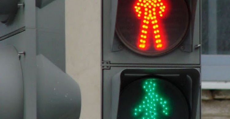 На мариупольских перекрестках не работают светофоры