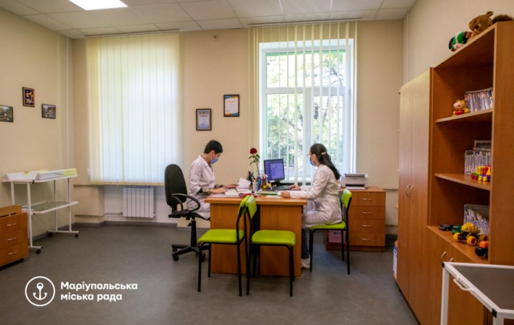 В Мариуполе открыли две амбулатории для обслуживания 80 тысяч жителей