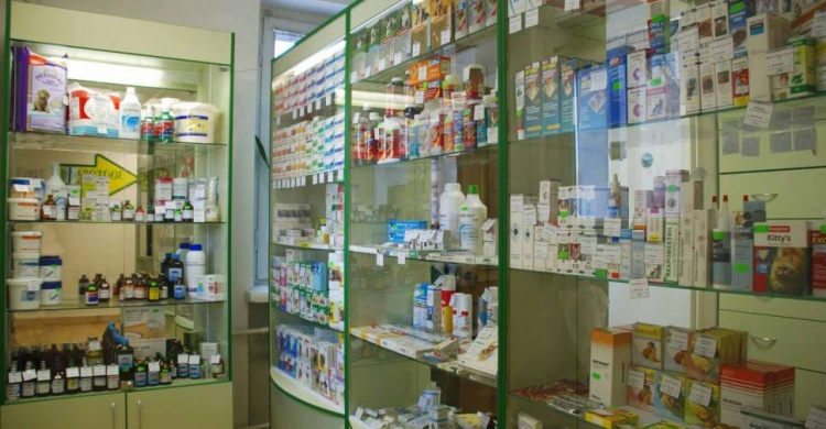 В Мариуполе за накрутки цен на лекарства разорвут договора аренды с аптеками (ФОТО)