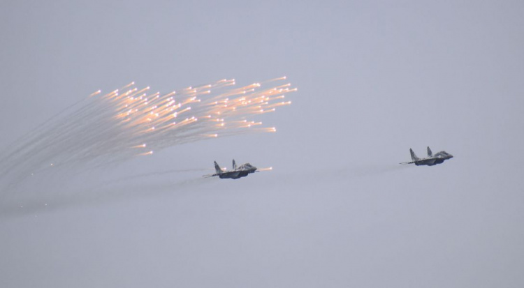 Корабли, авиация и артиллерия отбили высадку вражеского десанта на побережье вблизи Мариуполя (ФОТО+ВИДЕО)