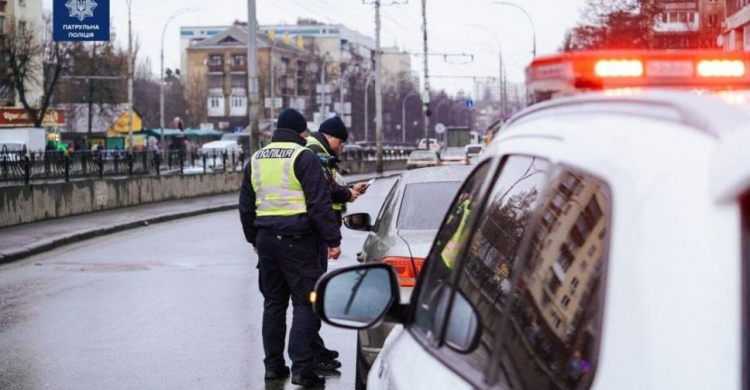 В Украине предлагают усилить ответственность за пьяное вождение и нарушения пешеходов