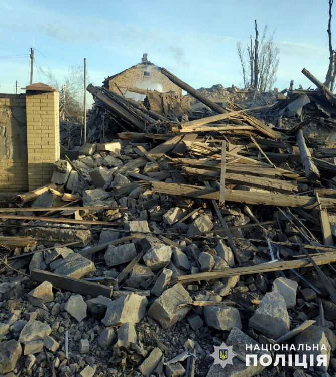 П’ятеро поранених та нові руйнування: в поліції розповіли, як минула доба на Донеччині