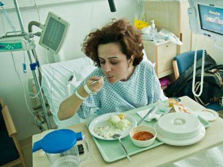 В больницах Мариуполя питание может стать платным