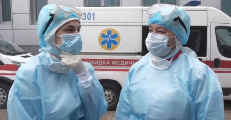 В Украине к концу года суточный прирост заболевших COVID-19 может увеличиться до 20 тысяч