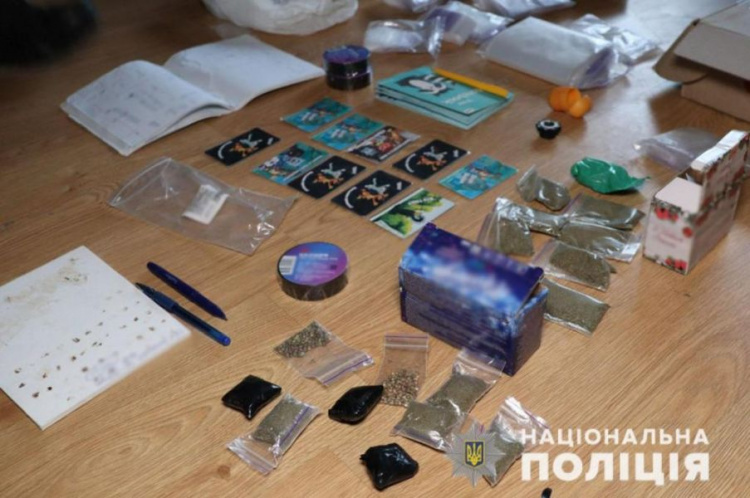 Мариупольцы открыли «наркомагазин» в Telegram с полумиллионным оборотом (ФОТО)