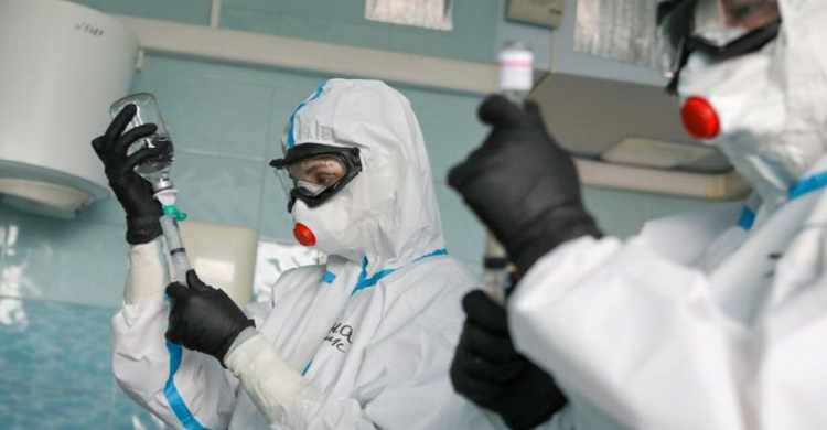 Число зараженных коронавирусом в Украине приближается к 32 тысячам