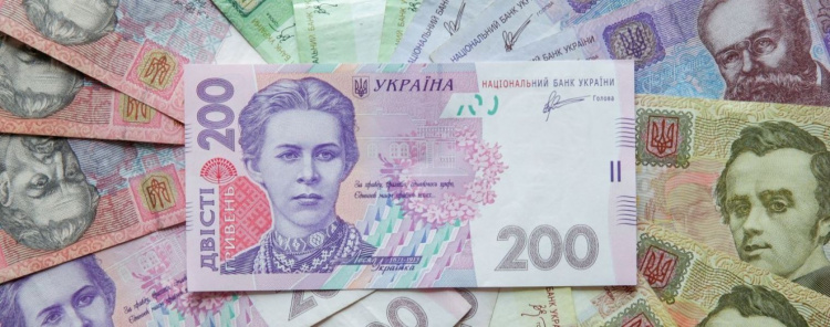Мариупольцы получат разовую выплату до 3 850 гривен