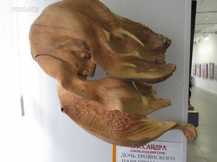 Жители Мариуполя увидели мифических существ (ФОТО)