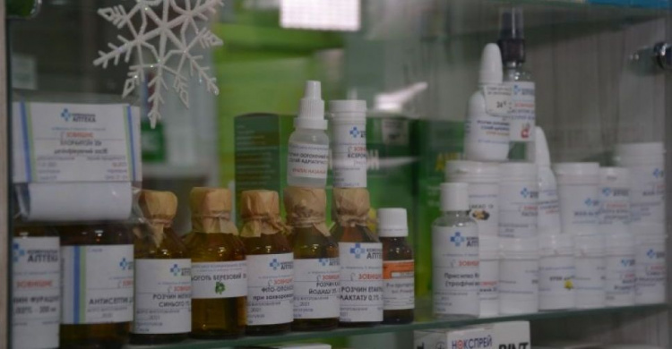 «Мариупольская коммунальная аптека» расширит производство собственной фармацевтики и косметики