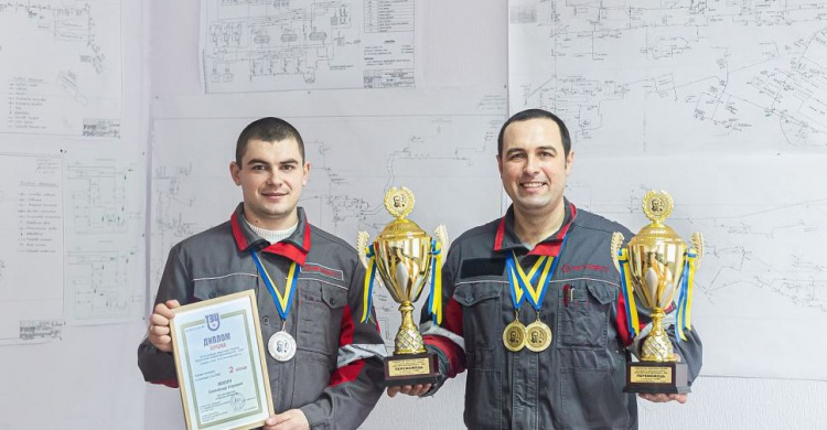 Мариупольские металлурги завоевали призовые места на всеукраинском конкурсе сварщиков