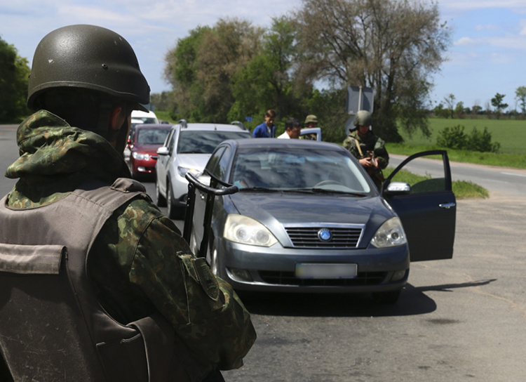 За неделю на блокпостах Донецкой области прекращено 79 правонарушений 