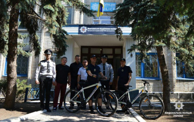 В курортном поселке под Мариуполем появилась велополиция (ФОТО)