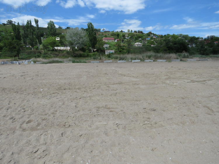 Проверено, мин нет! К музыкальному фестивалю в Мариуполе демилитаризировали пляж «Песчанка» (ФОТО 360°)