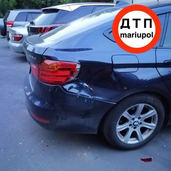 Нетрезвый водитель «ВАЗ» повредил две иномарки в Мариуполе