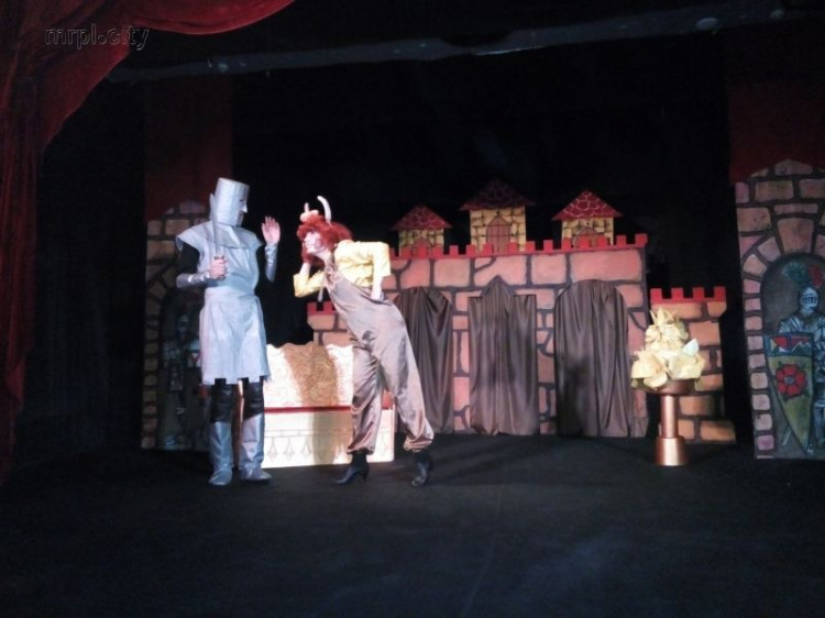 Открытие театрального сезона в Театре кукол