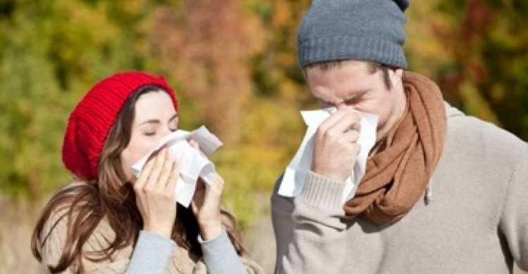 Из-за дождей мариупольцев предупреждают о новых вспышках аллергии