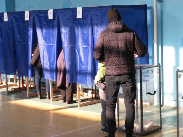 В Мариуполе дан старт президентским выборам (ФОТО+ДОПОЛНЕНО)
