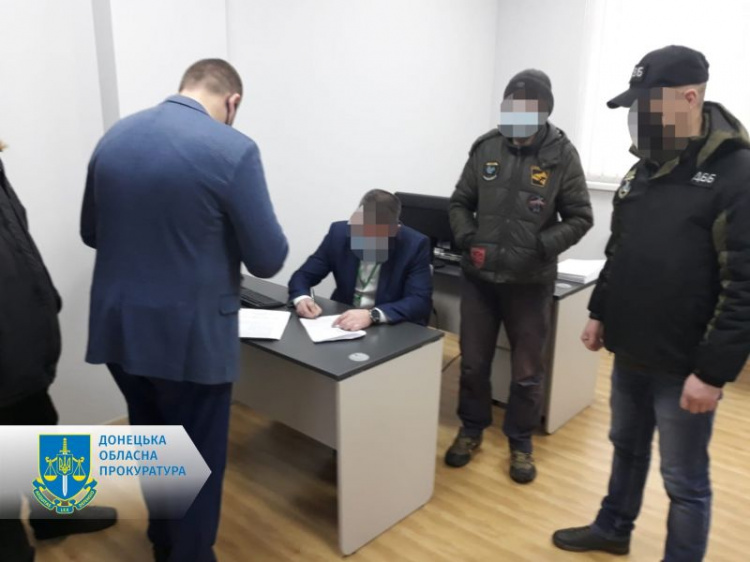 Результаты экзаменов по вождению подделывали в сервисном центре МВД в Донецкой области