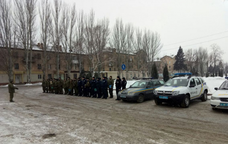 Полицейские Донецкой области приступили к охране правопорядка на выходных