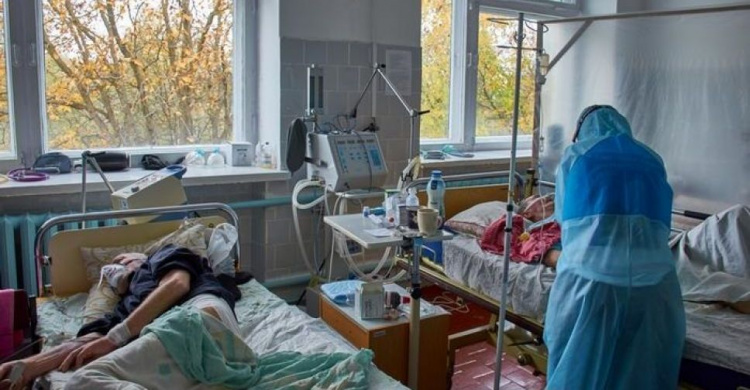 В Украине растет заболеваемость COVID-19