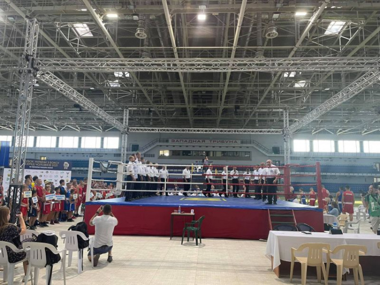 В Мариуполе стартовал 53-й Мемориал Макара Мазая: сильнейшие боксеры Украины вышли на ринг