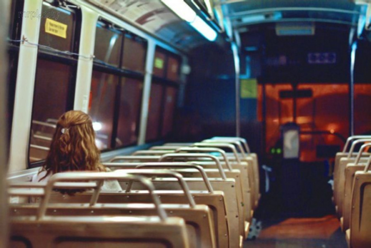 Ночных рейсов общественного транспорта в Мариуполе не будет