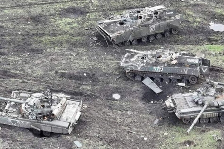 ЗСУ знищили 10 танків та 5 БМП на південному напрямку