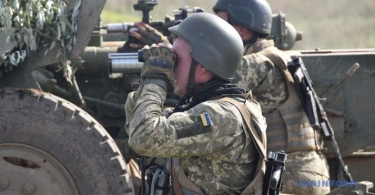 Украинский военный получил ранение в результате обстрелов на Донбассе